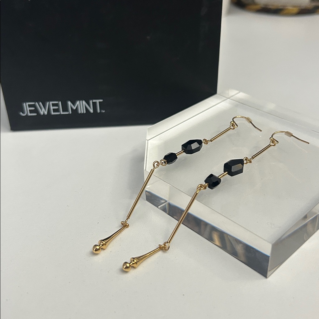 Jewelmint Black And Gold Drop Dangle Earrings